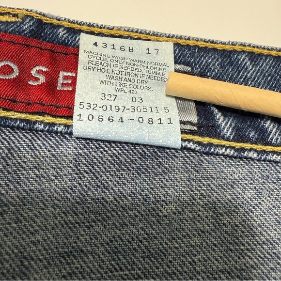 Levi's Silver Tab Jeans Straight Leg Women’s 11/12 Mid Rise 90s Y2K  Skater - Picture 9 of 13